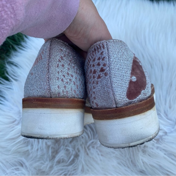 Free People Snake Eyes silver slip-on loafers 38 - Picture 3 of 9